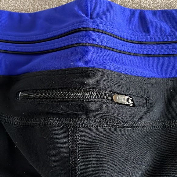 NIKE DRI-FIT LEGGINGS SIZE SMALL - Picture 3 of 6